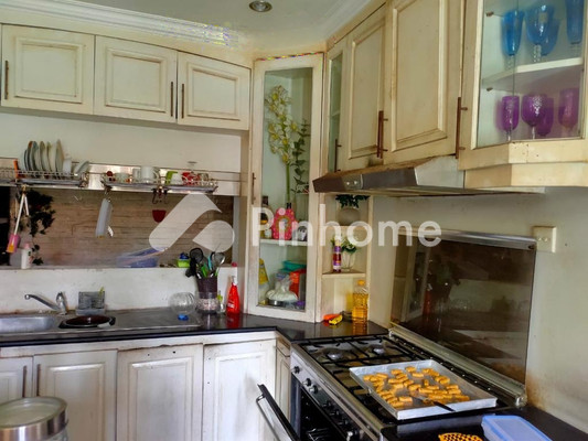 Rumah Dijual di Kuta Utara, Kab. Badung, 4 KM, 4 KT, LT 300m², LB 350m² - 4