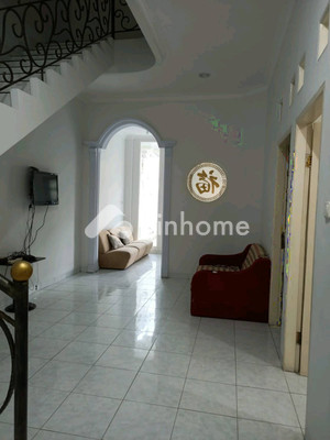 Rumah Dijual di Kelapa Gading, Kota Jakarta Utara, 3 KM, 4 KT, LT 106m², LB 126m² - 2
