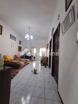 Rumah Dijual di Sukun, Kota Malang, 2 KM, 3 KT, LT 102m², LB 76m²