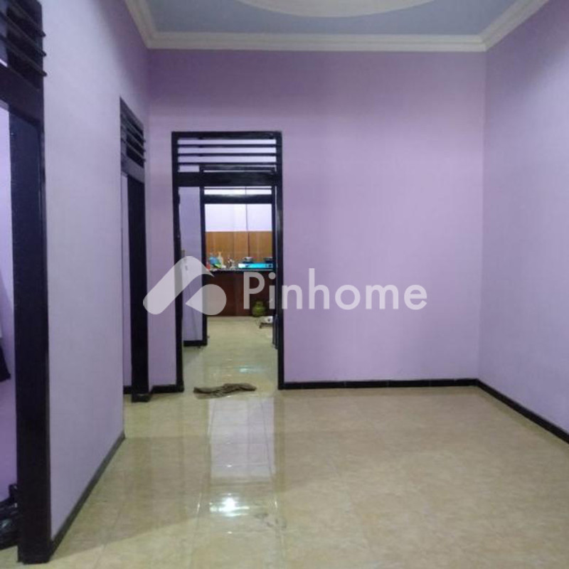 dijual rumah jarang ada di bendo - 2