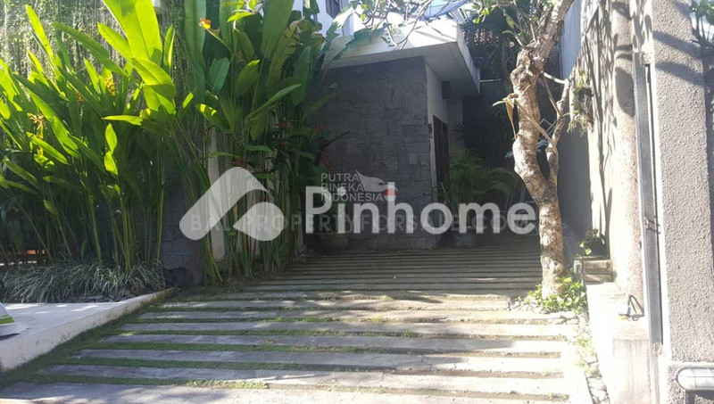 dijual rumah lingkungan nyaman dan asri di jl  intan permai  kerobokan - 6