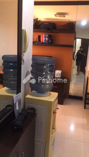 dijual apartemen super strategis dekat pasar rumput di apartment jakarta residence  jl  thamrin boulevard no 10  rw 9 - 8