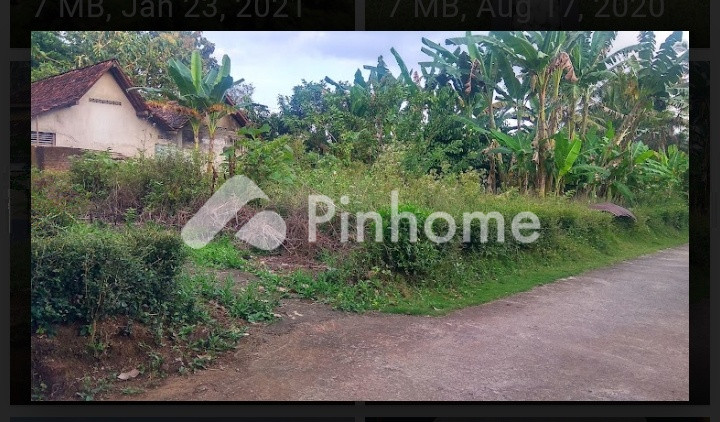 dijual tanah residensial 142m2 di jl  padon  jl  gedongan tempel