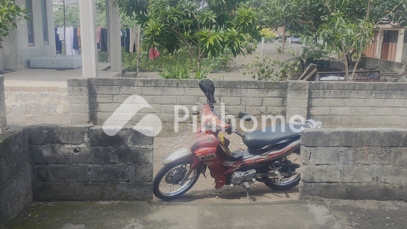 dijual rumah murah siap huni tanggung kota blitar di jl  santren tanggung gg  ii - 6