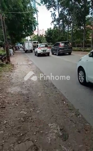 dijual tanah komersial murah 50 persen njop area bisnis cengkareng jakbar di jl  kamal raya outer ring road - 13