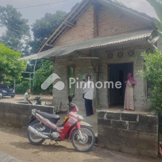 dijual rumah murah siap huni tanggung kota blitar di jl  santren tanggung gg  ii - 12